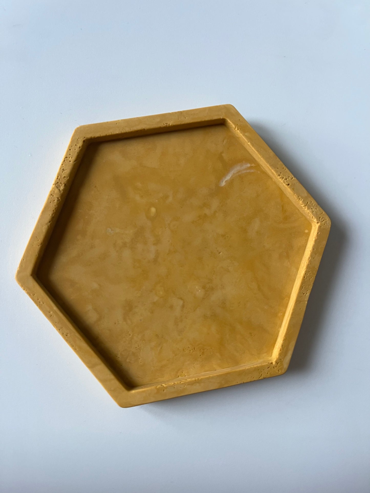 Vide poche jaune oxydé