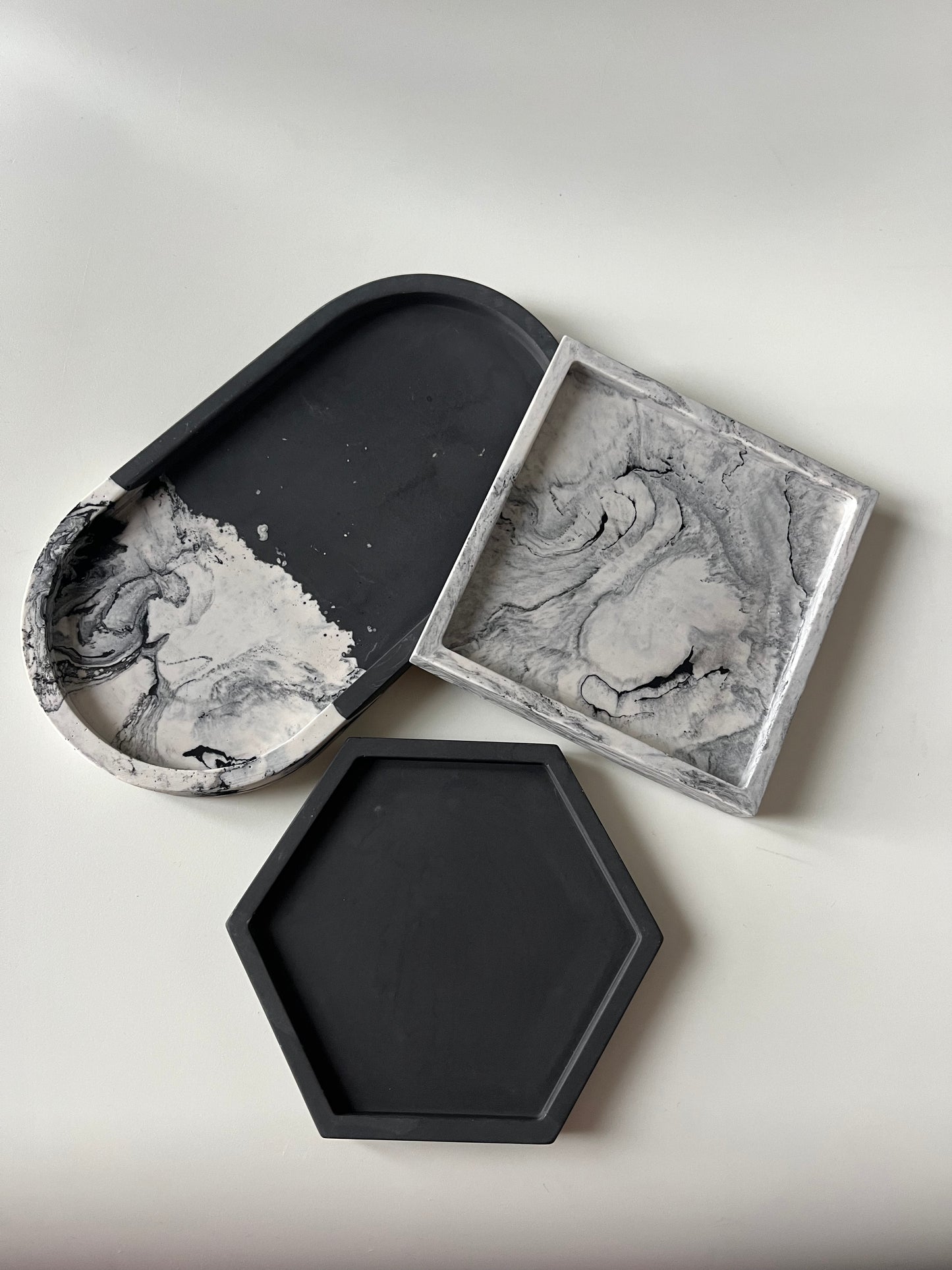 Vide poche marbré noir