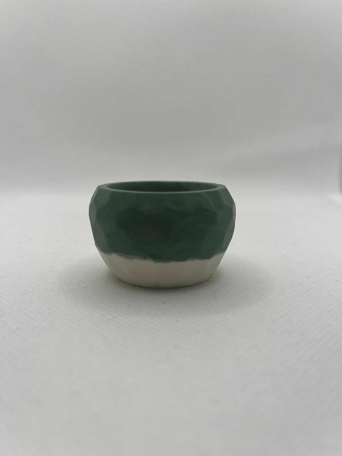 Mini pot vert et blanc