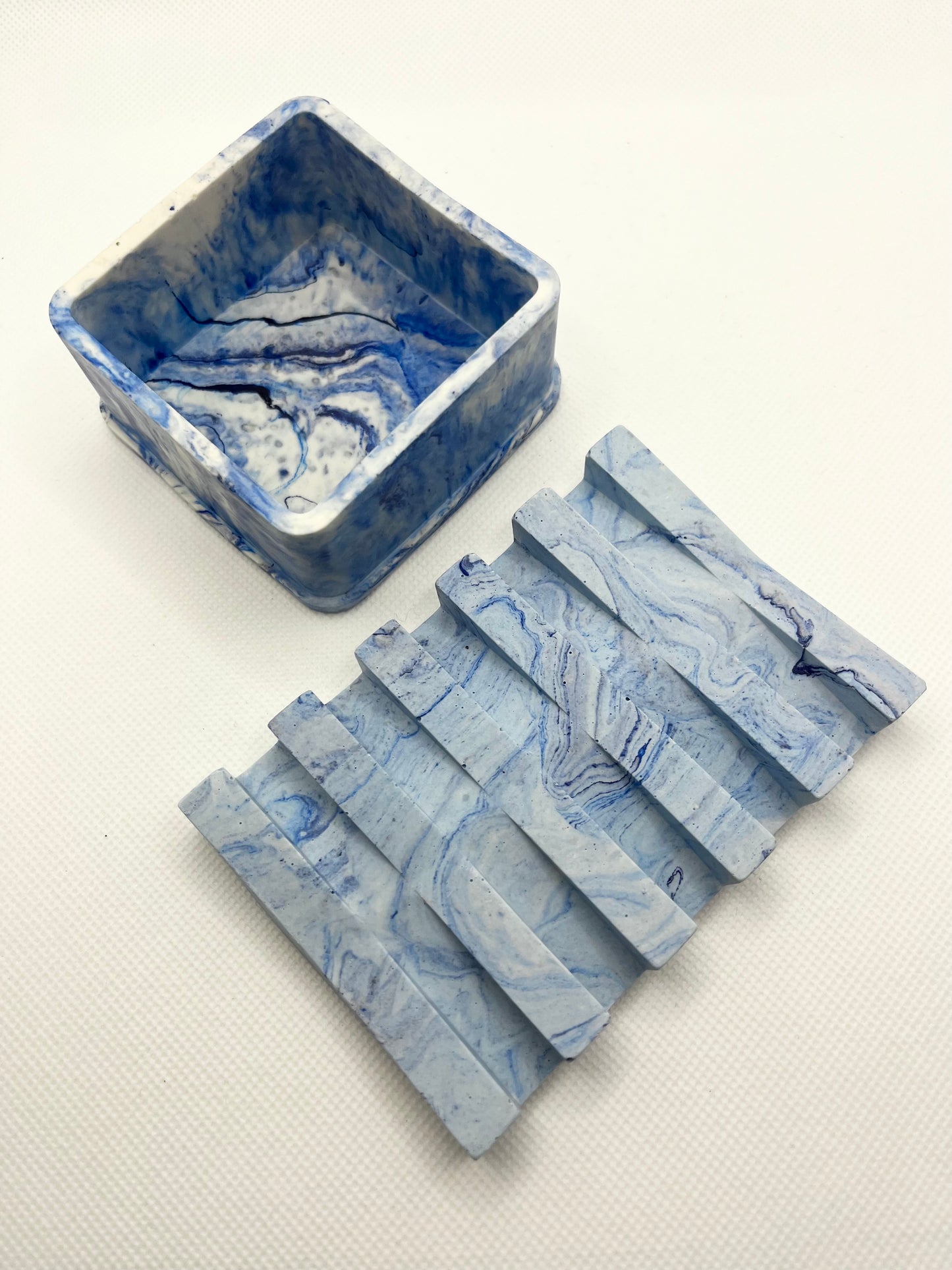 Porte-savon bleu