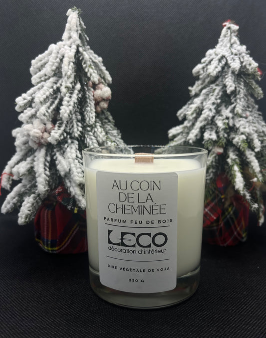 Bougie Au Coin de la Cheminée